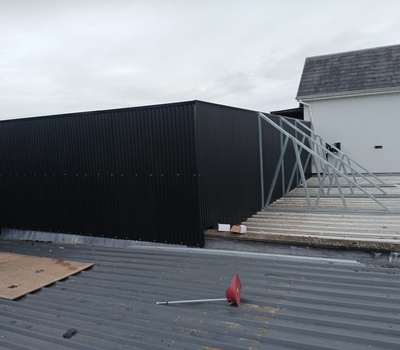 Sound walls - Music Venue
